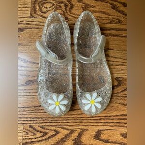 🌼 Old Navy Jelly Daisy Sandals size 11🌼